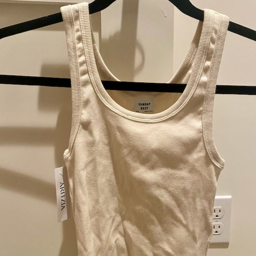 Aritzia: Sunday Best Carey Cropped Tank